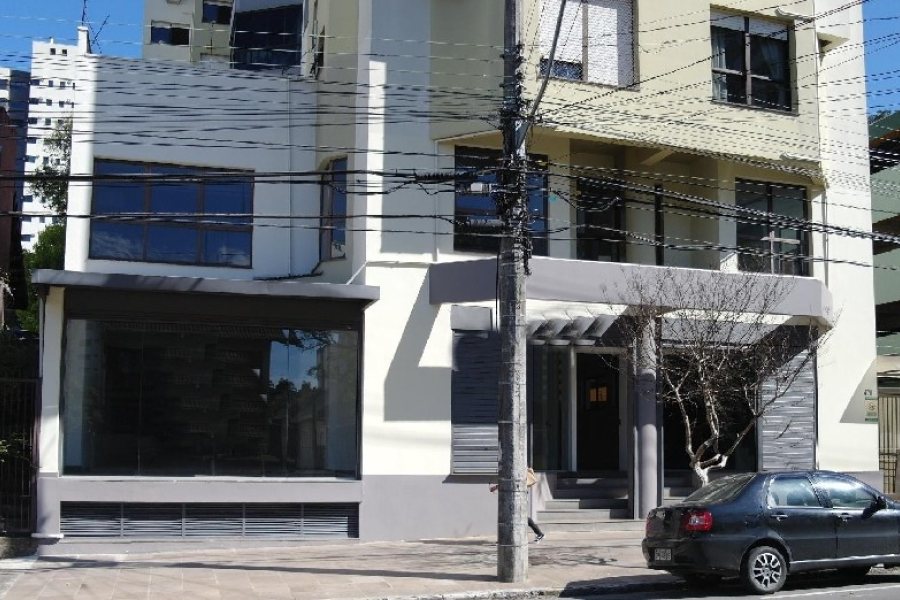 Loja com 1000m², no bairro Lourdes em Caxias do Sul para Alugar ou Comprar