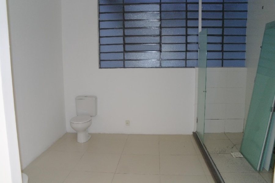 Loja com 1000m², no bairro Lourdes em Caxias do Sul para Alugar ou Comprar