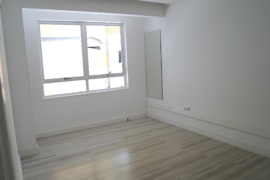 Loja com 1000m², no bairro Lourdes em Caxias do Sul para Alugar ou Comprar