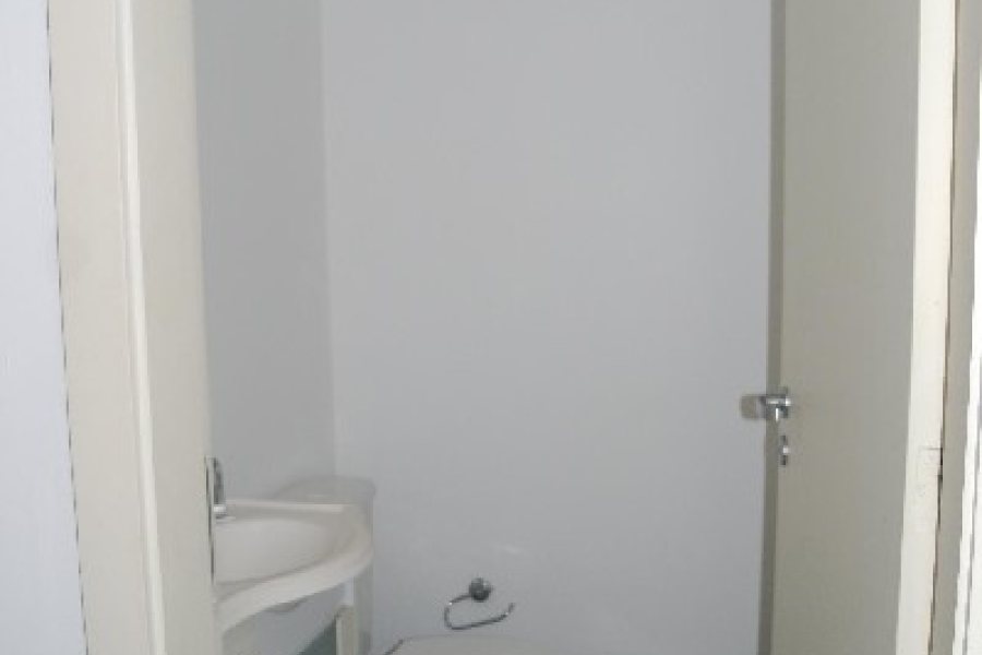 Loja com 1000m², no bairro Lourdes em Caxias do Sul para Alugar ou Comprar