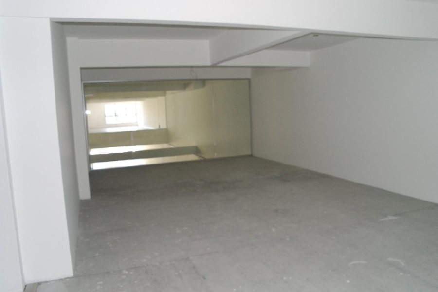 Loja com 1000m², no bairro Lourdes em Caxias do Sul para Alugar ou Comprar