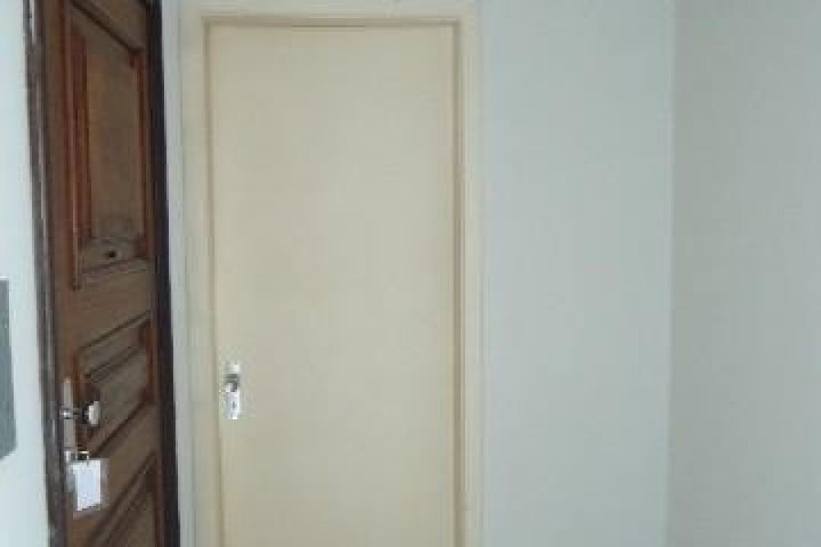 Sala com 21m², no bairro Centro em Caxias do Sul para Alugar