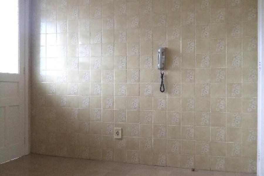Apartamento com 62m², 2 dormitórios, 1 vaga, no bairro Centro em Caxias do Sul para Comprar