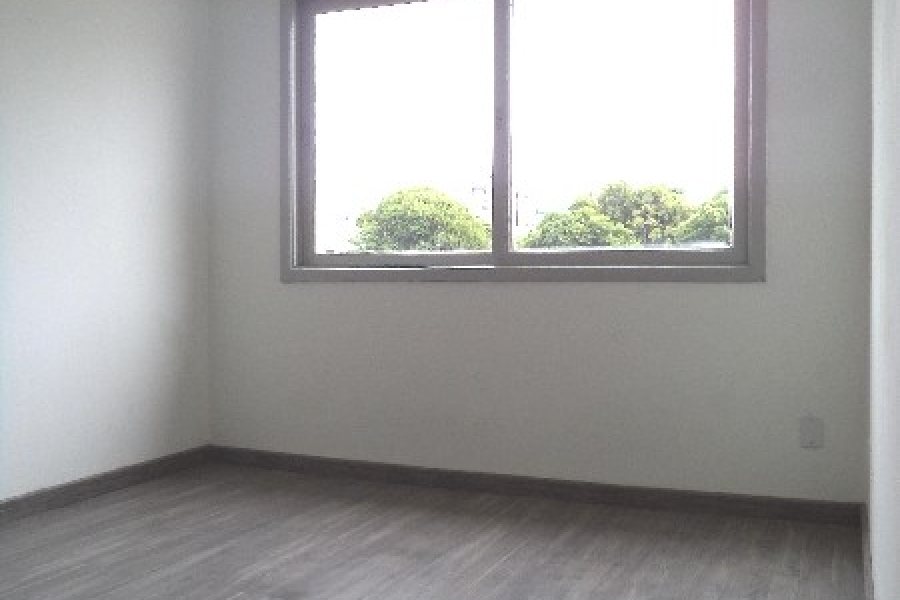 Apartamento com 62m², 2 dormitórios, no bairro Centro em Caxias do Sul para Comprar
