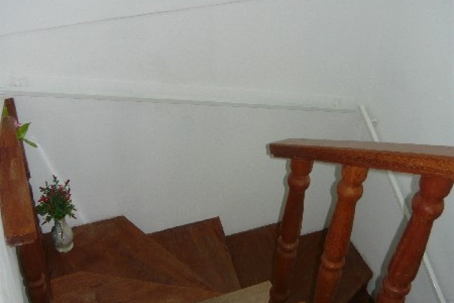 Sobrado com 86m², 3 dormitórios, 1 vaga, no bairro Esplanada em Caxias do Sul para Comprar