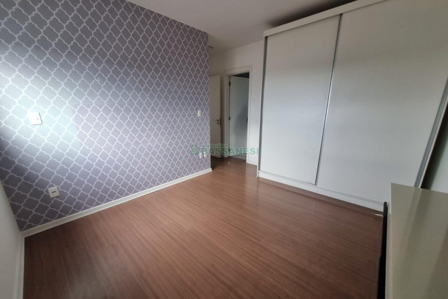 Apartamento com 110m², 3 dormitórios, 2 vagas, no bairro Rio Branco em Caxias do Sul para Alugar