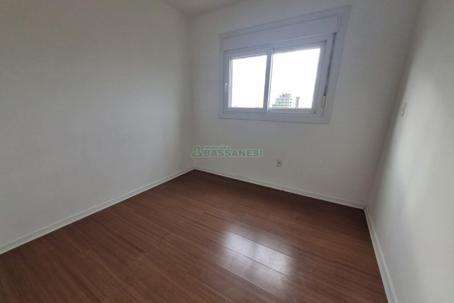 Apartamento com 110m², 3 dormitórios, 2 vagas, no bairro Rio Branco em Caxias do Sul para Alugar