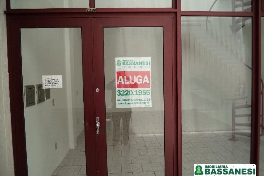 Loja com 35m², no bairro Centro em Caxias do Sul para Alugar