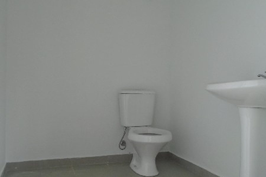 Loja com 501m², no bairro Cinqüentenário em Caxias do Sul para Alugar