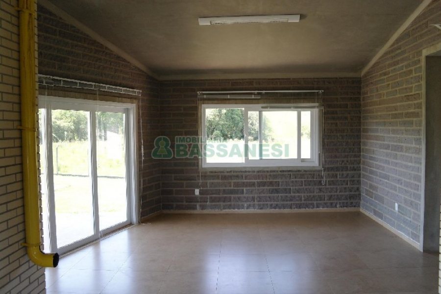 Chácara com 200m², 4 dormitórios, no bairro Vila Seca em Caxias do Sul para Comprar