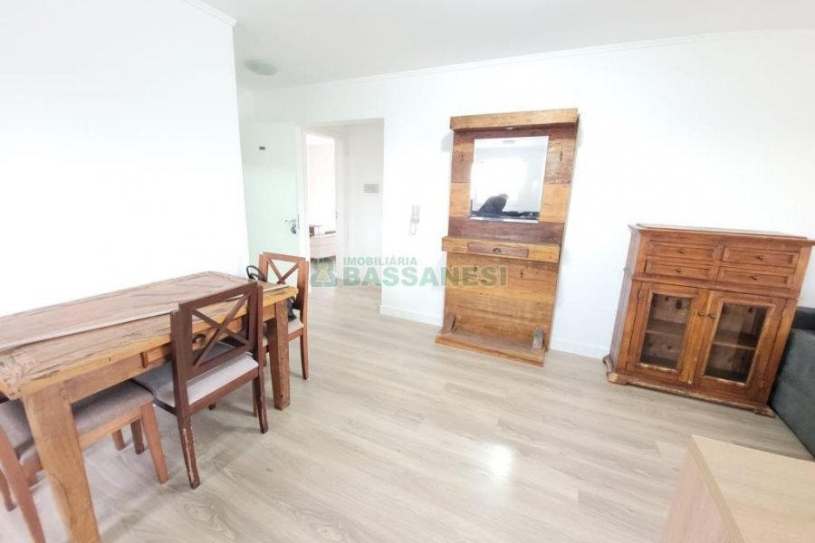 Apartamento com 82m², 2 dormitórios, 2 vagas, no bairro Desvio Rizzo em Caxias do Sul para Alugar