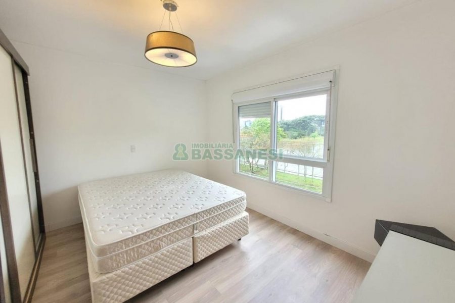 Apartamento com 82m², 2 dormitórios, 2 vagas, no bairro Desvio Rizzo em Caxias do Sul para Alugar