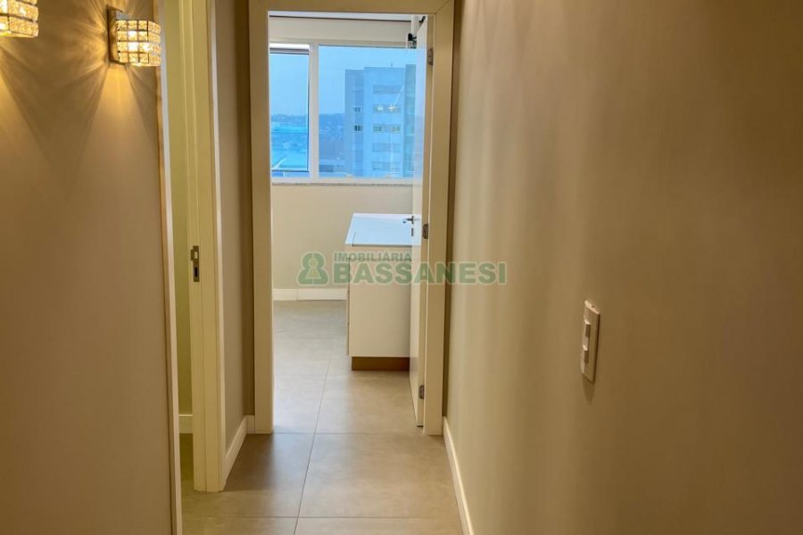 Sala Mobiliada com 40m², 2 vagas, no bairro Sanvitto em Caxias do Sul para Comprar