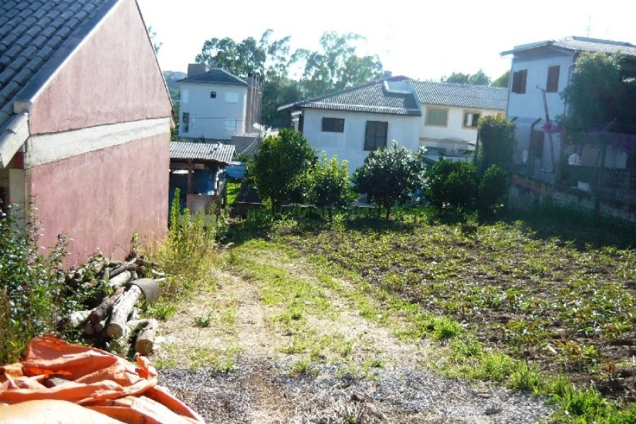 Terreno com 360m², no bairro Moinhos de Vento em Caxias do Sul para Comprar