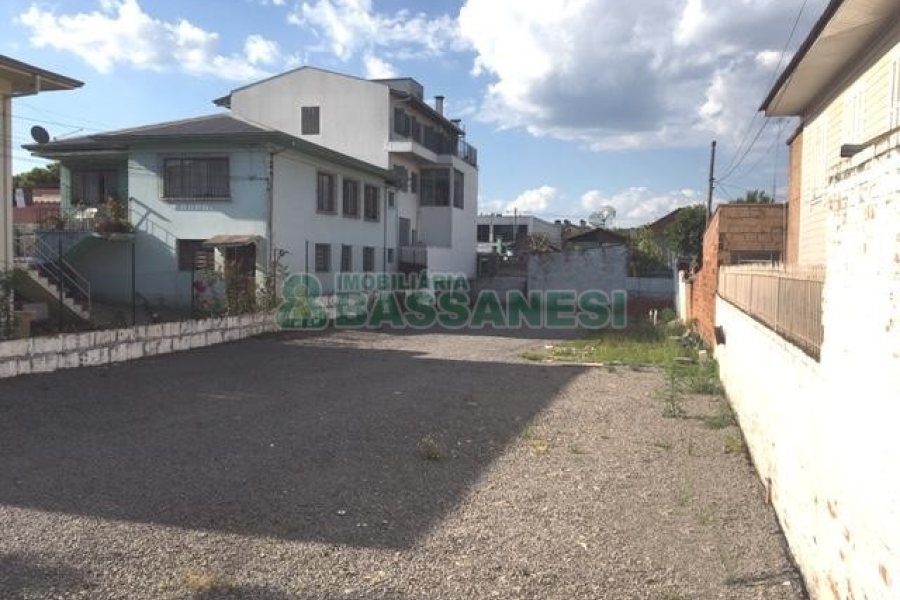 Terreno com 506m², no bairro Pio X em Caxias do Sul para Alugar