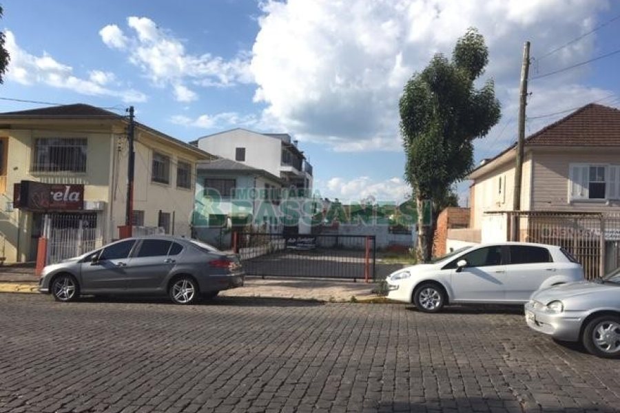 Terreno com 506m², no bairro Pio X em Caxias do Sul para Alugar