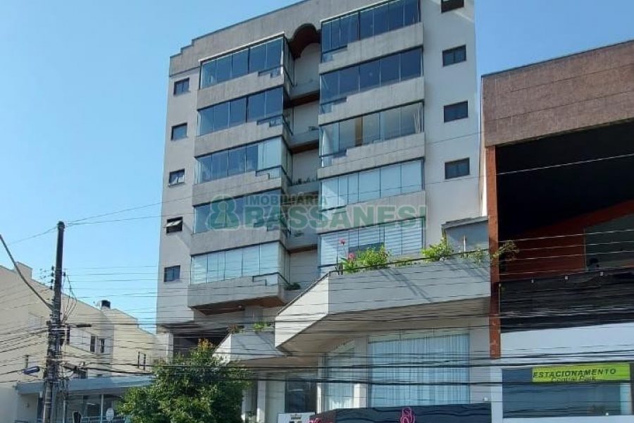 Box com 19m², no bairro Centro em Caxias do Sul para Alugar