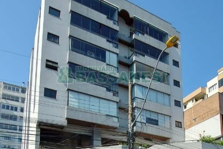 Box com 19m², no bairro Centro em Caxias do Sul para Alugar