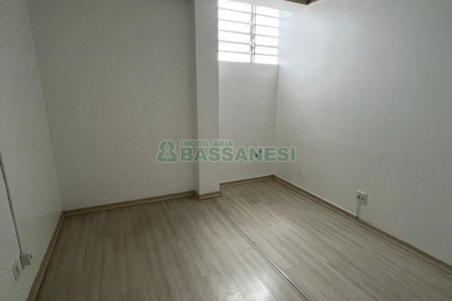 Loja com 200m², no bairro Centro em Caxias do Sul para Alugar