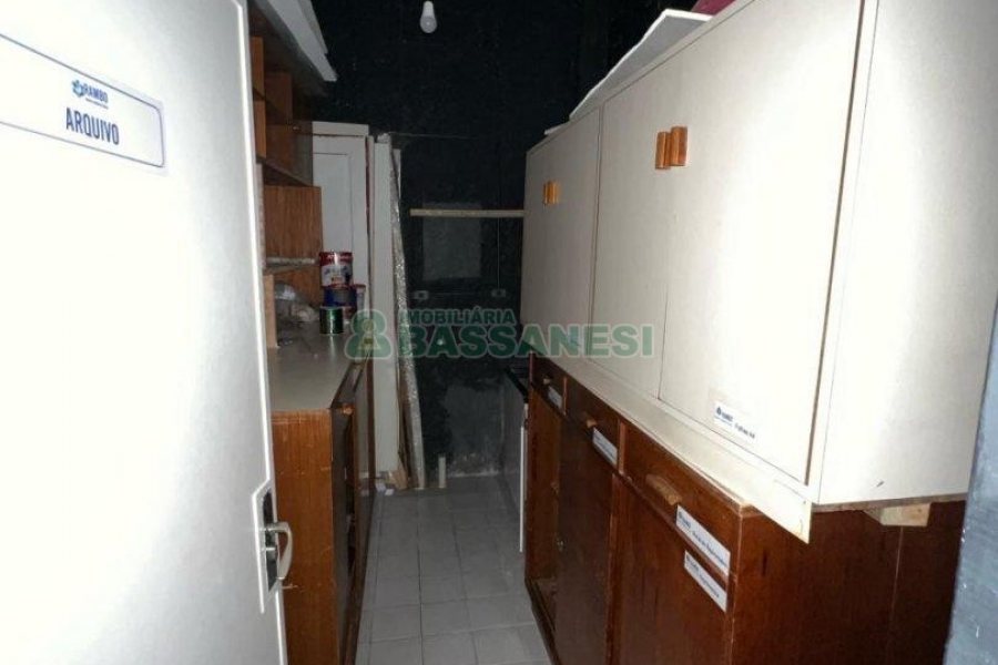 Loja com 200m², no bairro Centro em Caxias do Sul para Alugar