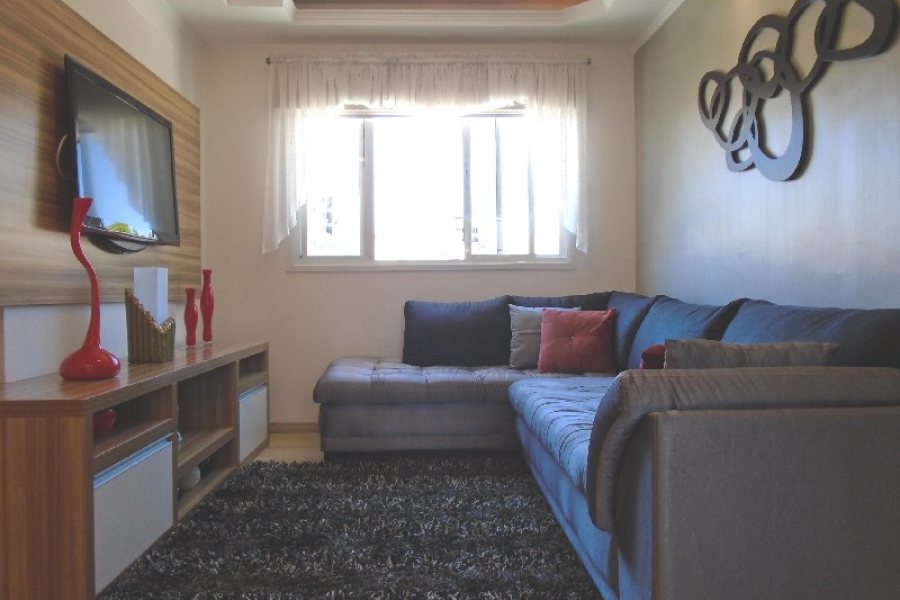 Apto Mobiliado com 68m², 2 dormitórios, 1 vaga, no bairro Rio Branco em Caxias do Sul para Alugar