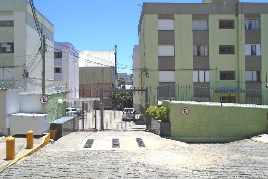 Apto Mobiliado com 68m², 2 dormitórios, 1 vaga, no bairro Rio Branco em Caxias do Sul para Alugar