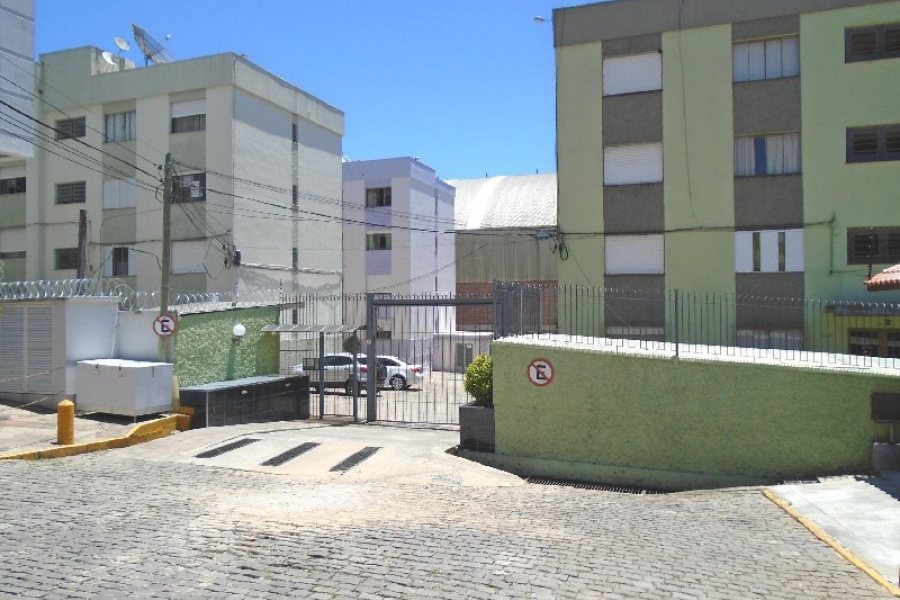 Apto Mobiliado com 68m², 2 dormitórios, 1 vaga, no bairro Rio Branco em Caxias do Sul para Alugar