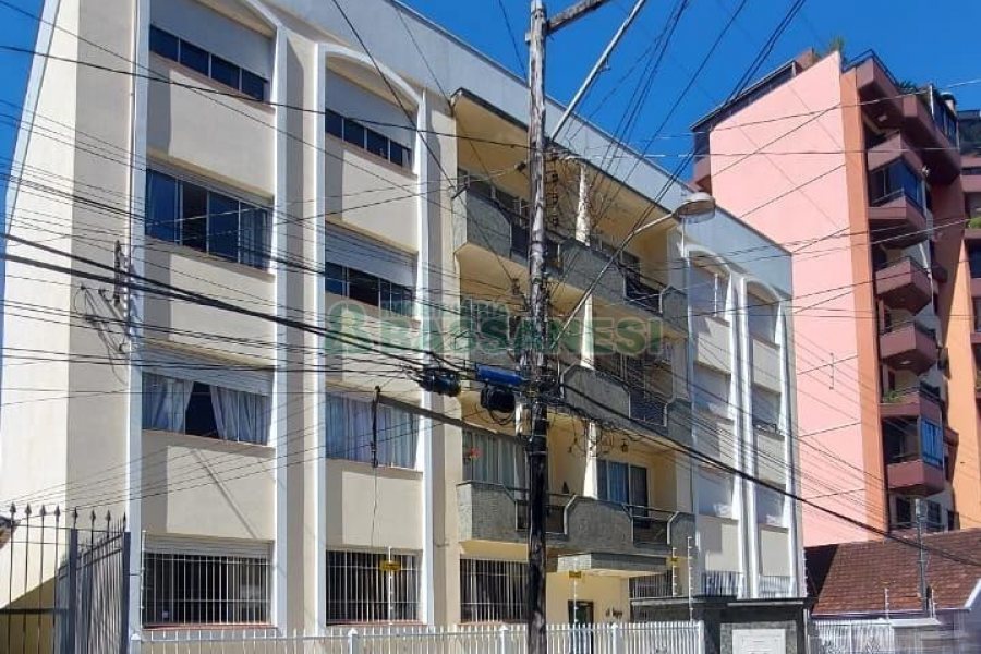 Apartamento, 3 dormitórios, 2 vagas, no bairro Madureira em Caxias do Sul para Alugar
