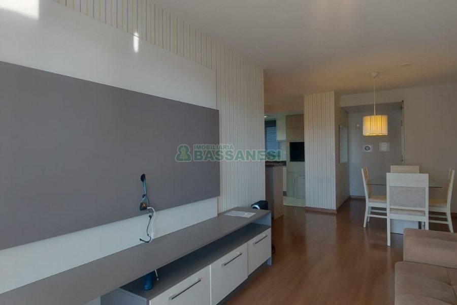 Apto Mobiliado com 85m², 2 dormitórios, 1 vaga, no bairro Villagio Iguatemi em Caxias do Sul para Alugar