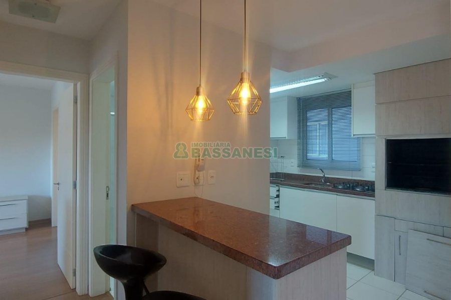 Apto Mobiliado com 85m², 2 dormitórios, 1 vaga, no bairro Villagio Iguatemi em Caxias do Sul para Alugar
