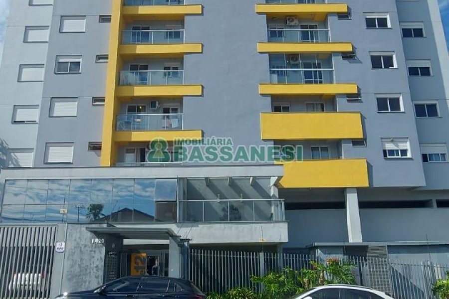 Apartamento com 54m², 2 dormitórios, 1 vaga, no bairro Petrópolis em Caxias do Sul para Alugar