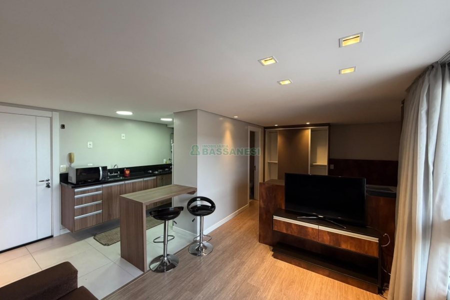 Apto Mobiliado com 42m², 1 dormitório, 1 vaga, no bairro Villagio Iguatemi em Caxias do Sul para Alugar