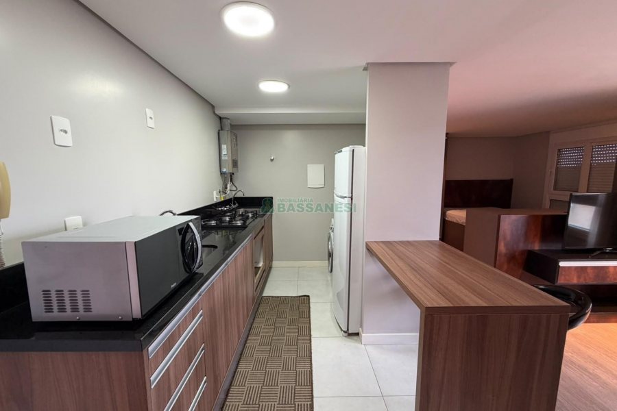 Apto Mobiliado com 42m², 1 dormitório, 1 vaga, no bairro Villagio Iguatemi em Caxias do Sul para Alugar