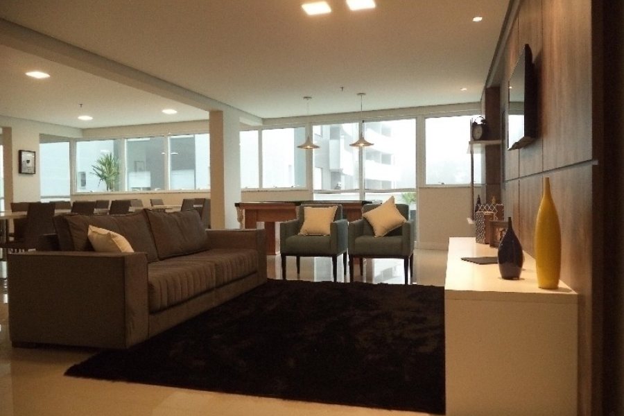 Sala com 38m², 1 vaga, no bairro Villagio Iguatemi em Caxias do Sul para Alugar