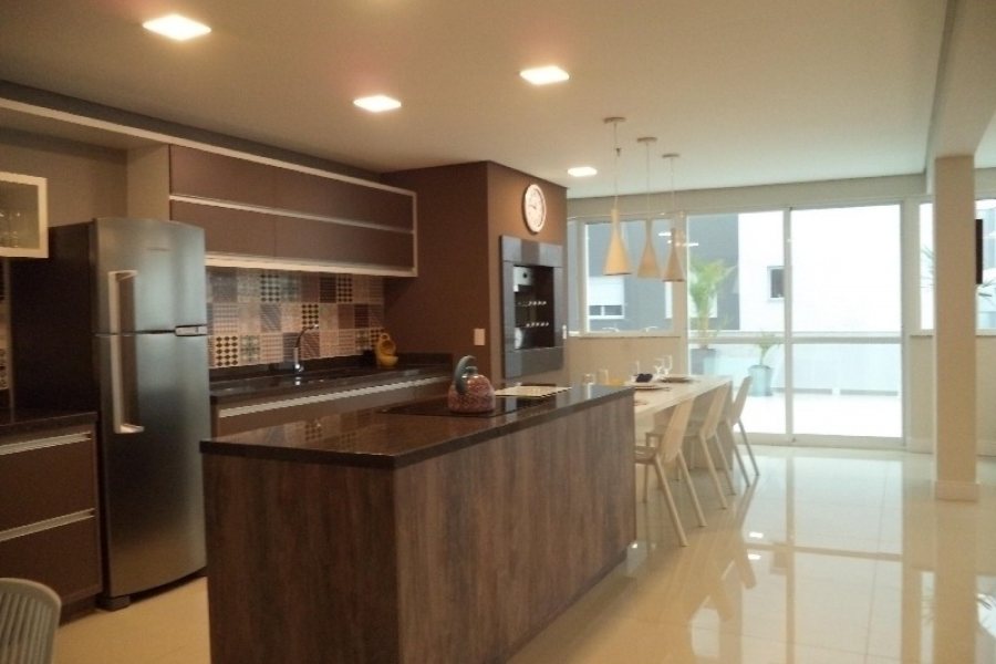 Sala com 38m², 1 vaga, no bairro Villagio Iguatemi em Caxias do Sul para Alugar