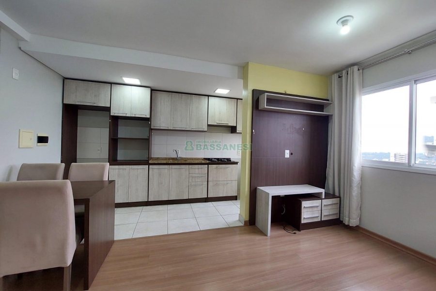 Apto Mobiliado com 36m², 1 dormitório, 1 vaga, no bairro Petrópolis em Caxias do Sul para Alugar