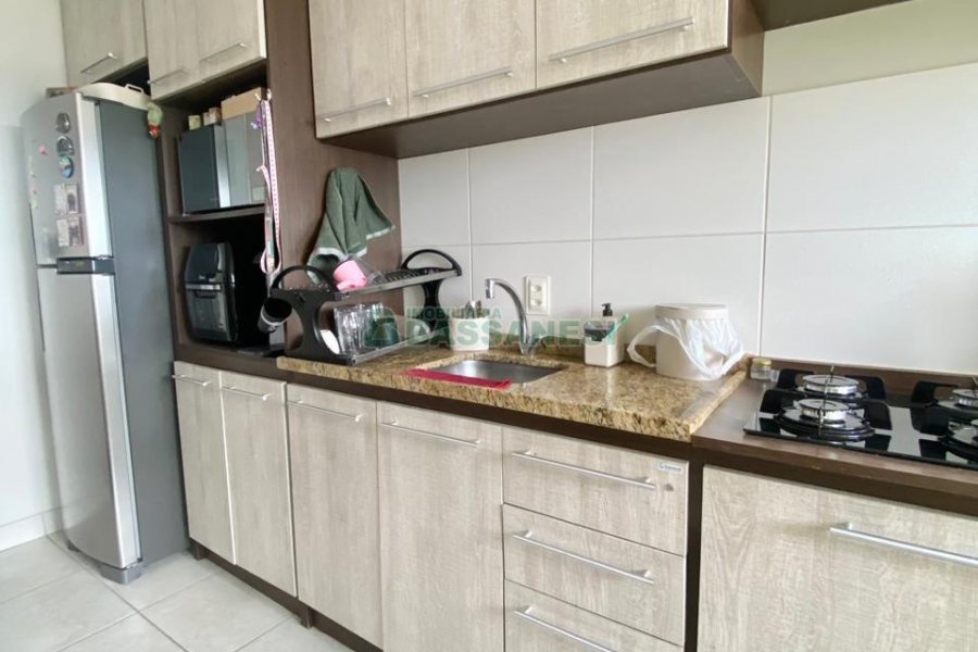 Apto Mobiliado com 36m², 1 dormitório, 1 vaga, no bairro Petrópolis em Caxias do Sul para Alugar