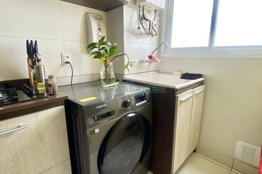 Apto Mobiliado com 36m², 1 dormitório, 1 vaga, no bairro Petrópolis em Caxias do Sul para Alugar