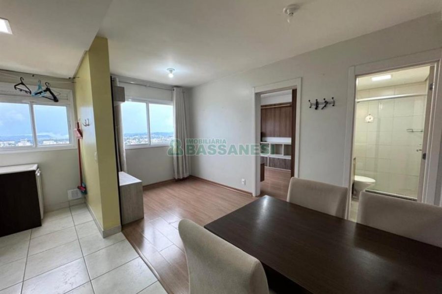Apto Mobiliado com 36m², 1 dormitório, 1 vaga, no bairro Petrópolis em Caxias do Sul para Alugar