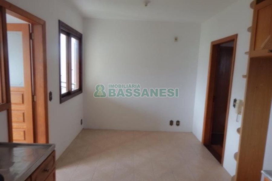 Apartamento com 151m², 2 dormitórios, 2 vagas, no bairro Pio X em Caxias do Sul para Comprar