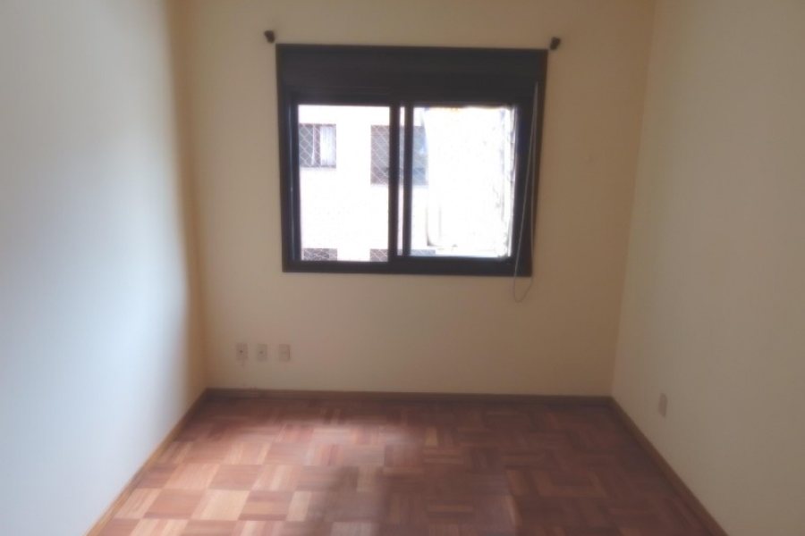 Apartamento com 126m², 3 dormitórios, 1 vaga, no bairro São Pelegrino em Caxias do Sul para Alugar