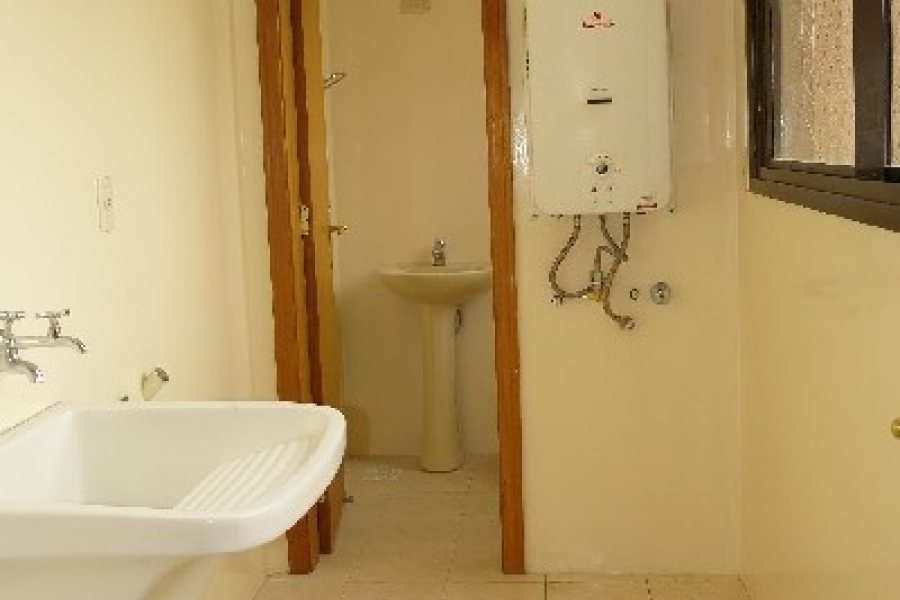 Apartamento com 126m², 3 dormitórios, 1 vaga, no bairro São Pelegrino em Caxias do Sul para Alugar