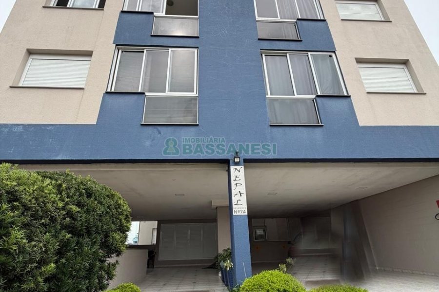 Apto Mobiliado com 82m², 2 dormitórios, 2 vagas, no bairro Sagrada Família em Caxias do Sul para Alugar