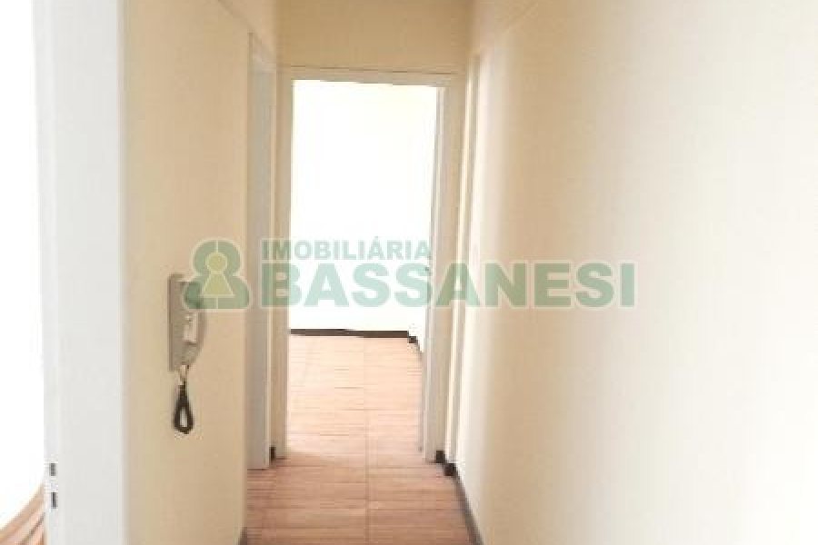 Apartamento com 55m², 1 dormitório, no bairro Centro em Caxias do Sul para Alugar