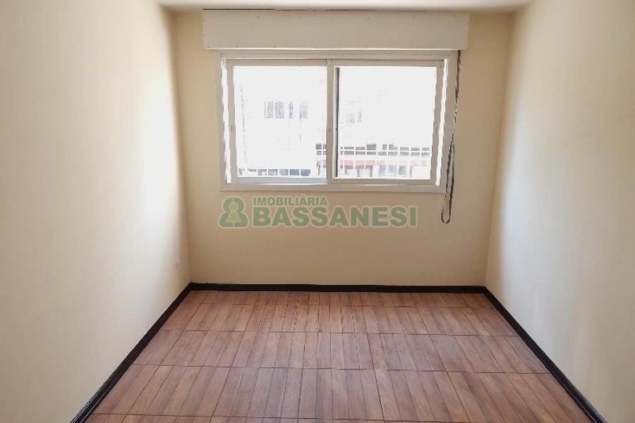 Apartamento com 55m², 1 dormitório, no bairro Centro em Caxias do Sul para Alugar