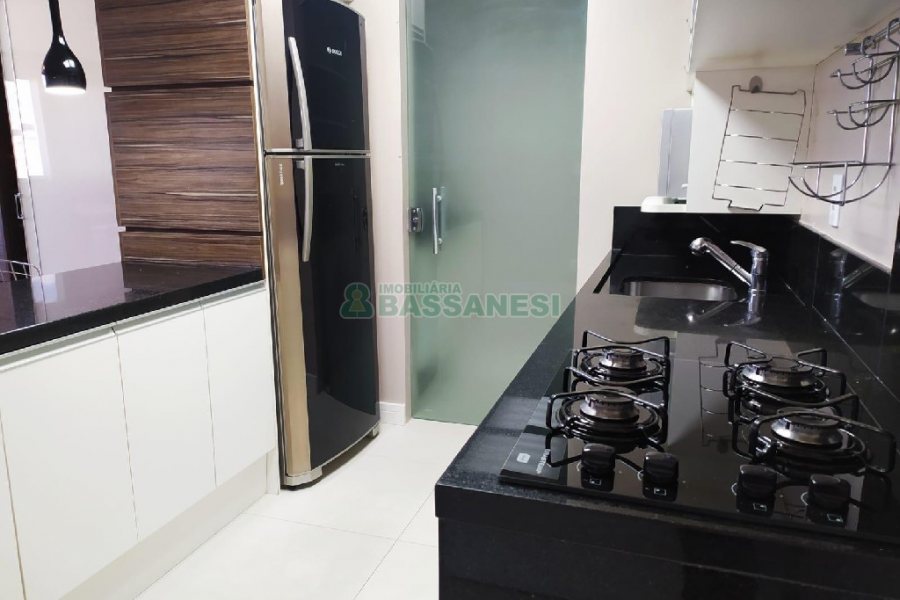 Apto Mobiliado com 52m², 1 dormitório, 1 vaga, no bairro Sanvitto em Caxias do Sul para Alugar