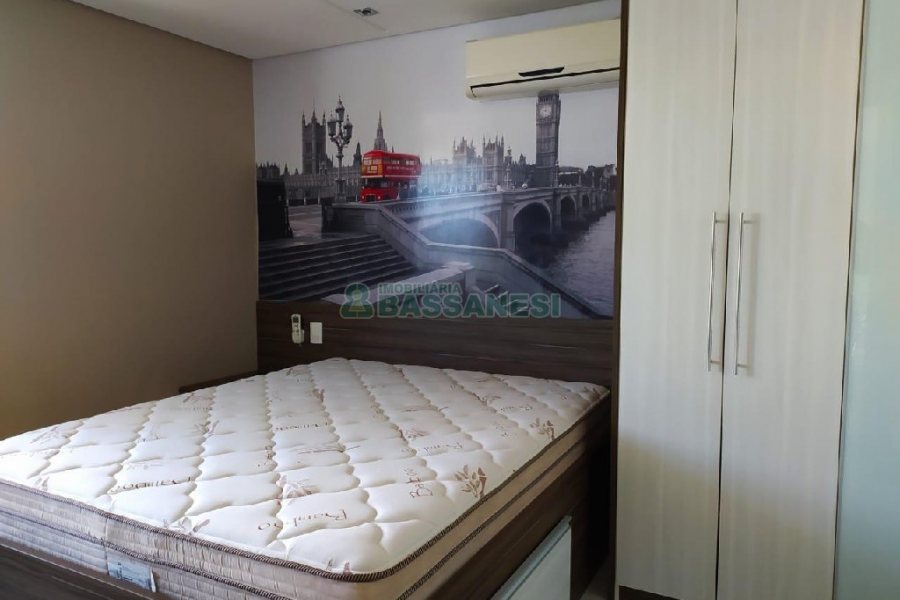 Apto Mobiliado com 52m², 1 dormitório, 1 vaga, no bairro Sanvitto em Caxias do Sul para Alugar