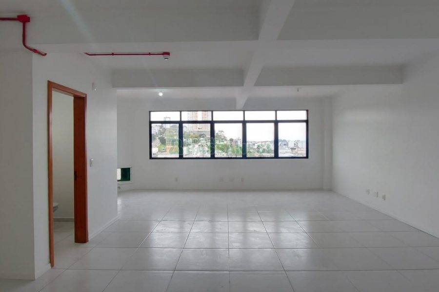Sala com 59m², no bairro Lourdes em Caxias do Sul para Alugar