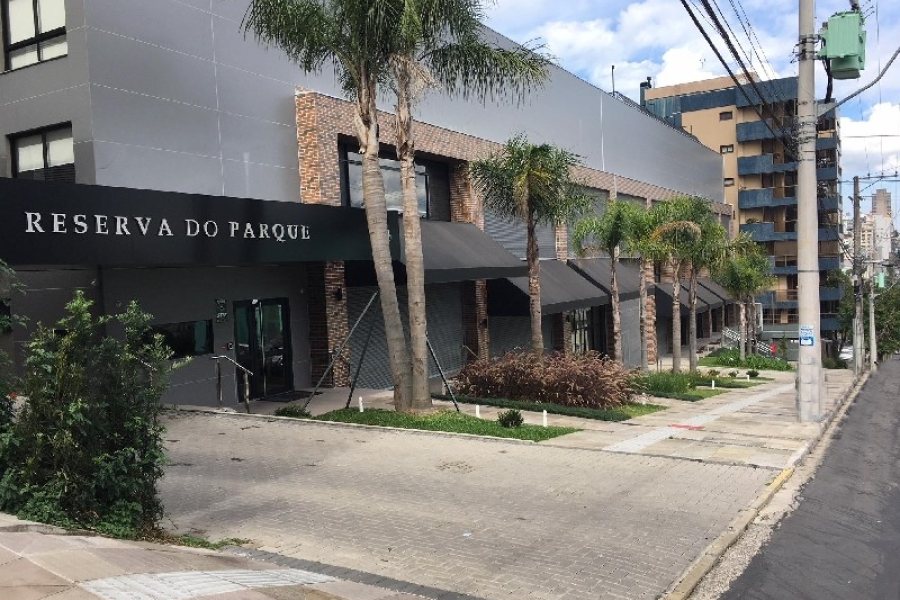 Loja com 250m², no bairro Centro em Caxias do Sul para Comprar