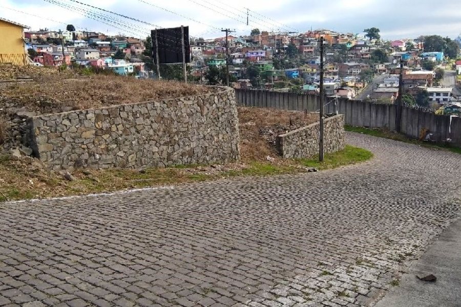 Terreno, no bairro Salgado Filho em Caxias do Sul para Comprar